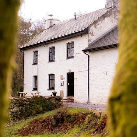 Хостел Yha Brecon Beacons Экстерьер фото